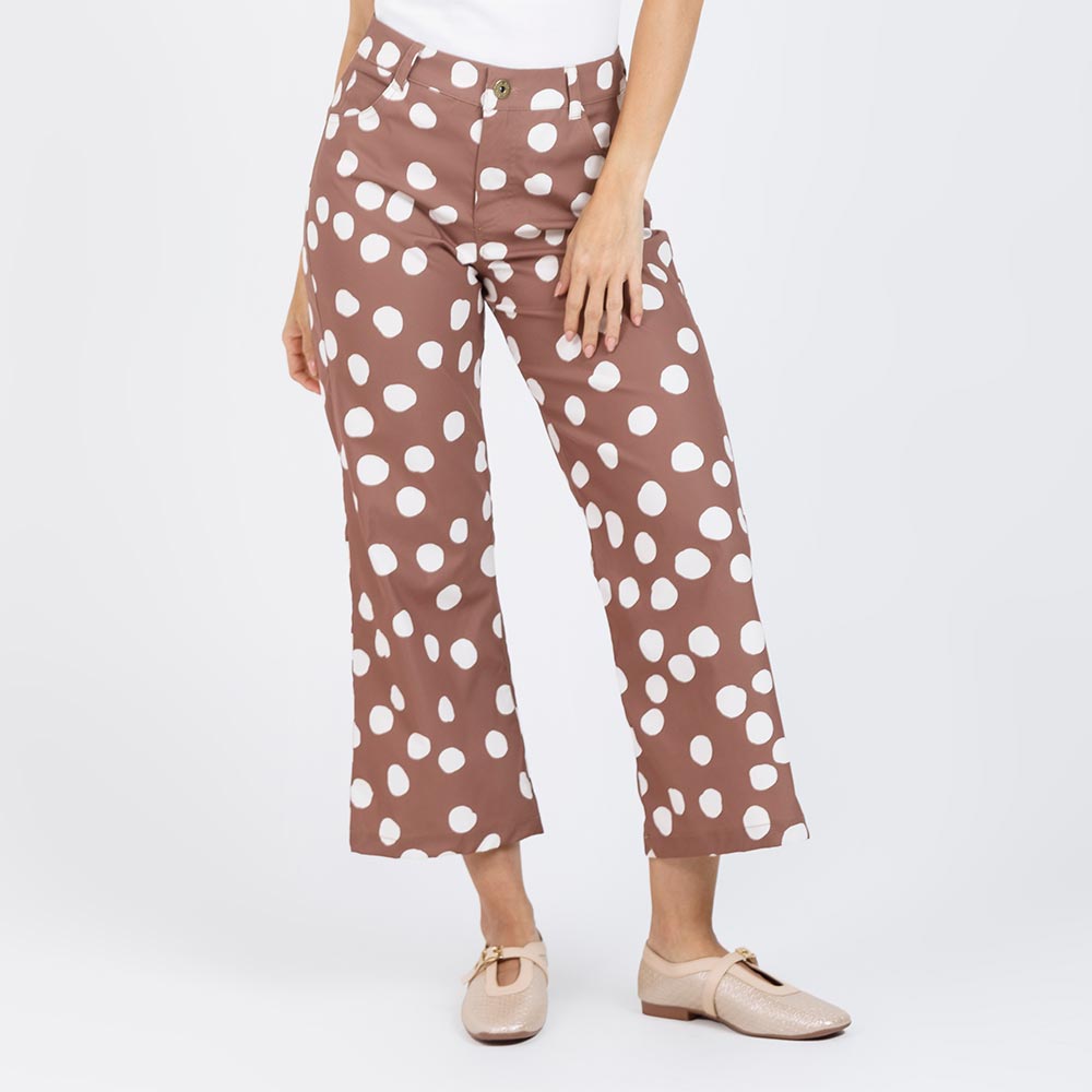 PANTAL¨®N CARAMELO SILUETA FLARE ESTAMPADO