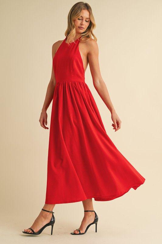 Vestido rojo midi halter elegante