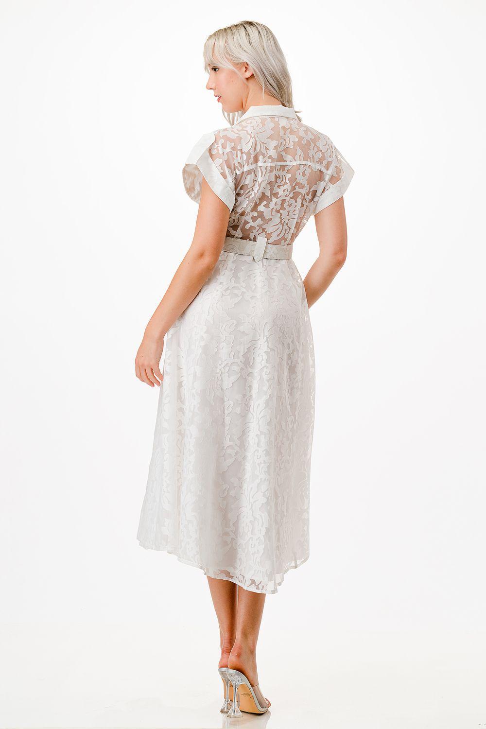 Vestido blanco midi con transparencia floral