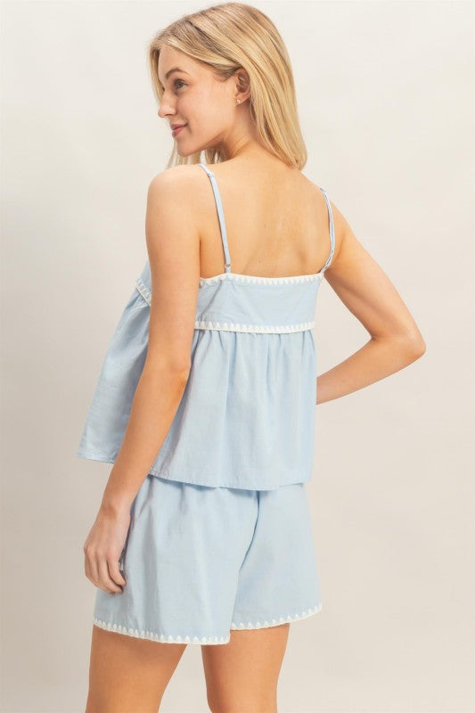 Set sleeveless top and scallop trim high-waisted short